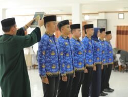 Pj Sekda Babel Lantik 7 Lulusan IPDN, Dorong Birokrasi Berkualitas