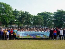 World Clean Up Day: PT Timah Gelar Aksi Bersih Lingkungan di Taman Sari