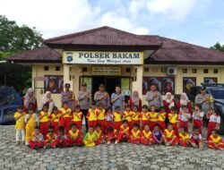 Polsek Bakam Terima Kunjungan Sahabat Polisi Kecil dari TK Mutiara Hati Desa Tiang Tarah