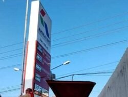 Bendera Robek Berkibar di SPBU Kampak: Simbol Negara Dilecehkan, Pemilik Diduga Lakukan Pembiaran