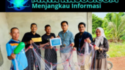 PT Timah Tbk Salurkan Jaring Udang untuk Nelayan Karimun