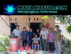 PT Timah Tbk Bantu Biaya Pengobatan Warga Desa Rias