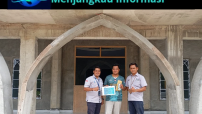 PT Timah Tbk Serahkan Bantuan untuk Surau Baitussalam Kundur